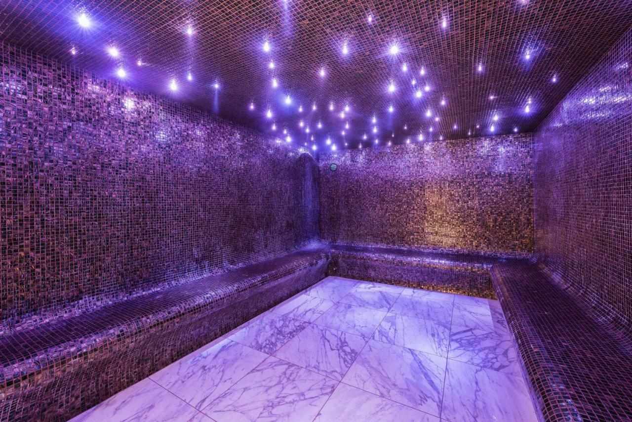 Fahrenheit Seven Hotel Courchevel